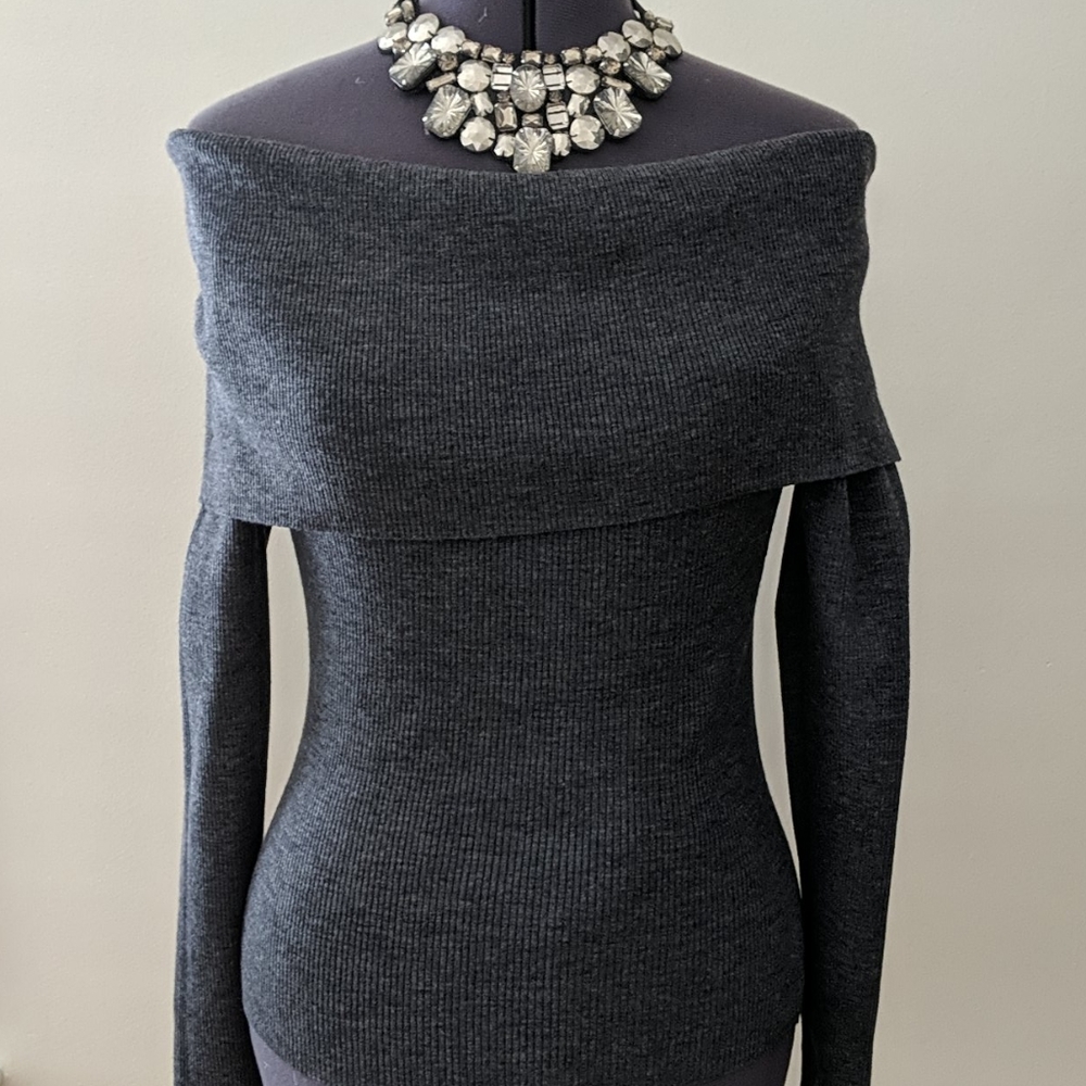 Wilfred Wool Blend Sweater (necklace included!) M